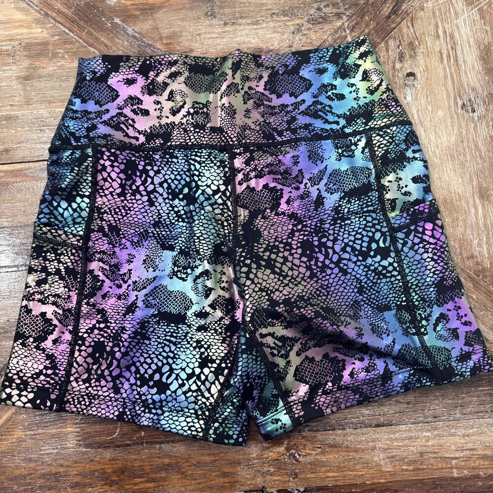 Constantly Varied Gear Glisten Here Black 5 inch inseam shorts CVG Size Medium